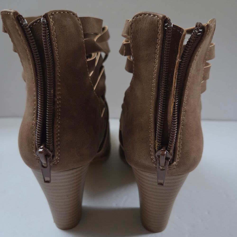 Mi.iM URBAN‑05 Brown Woven Strap Ankle Booties Stacked Heel Size 9 NIB - Picture 11 of 16